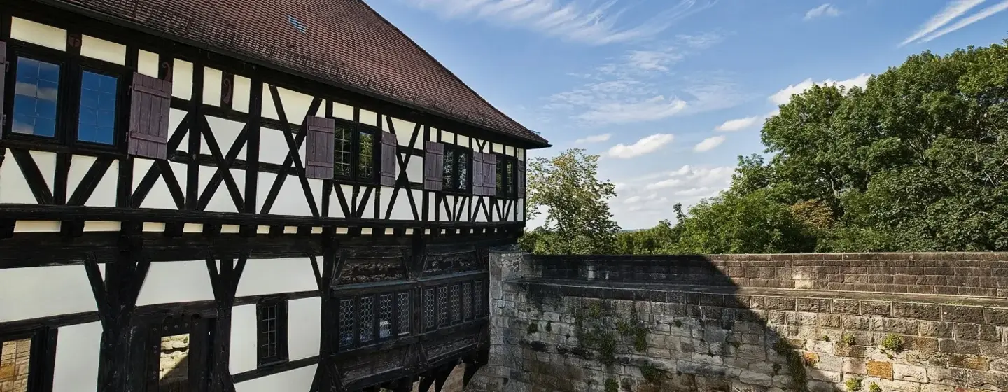 Château-fort de Wäscherschloss, muraille extérieure et charpente